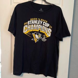 Penguins Hockey Shirt Size L